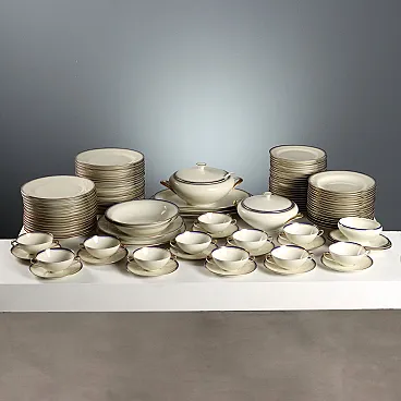 Servizio di piatti in ceramica, '900