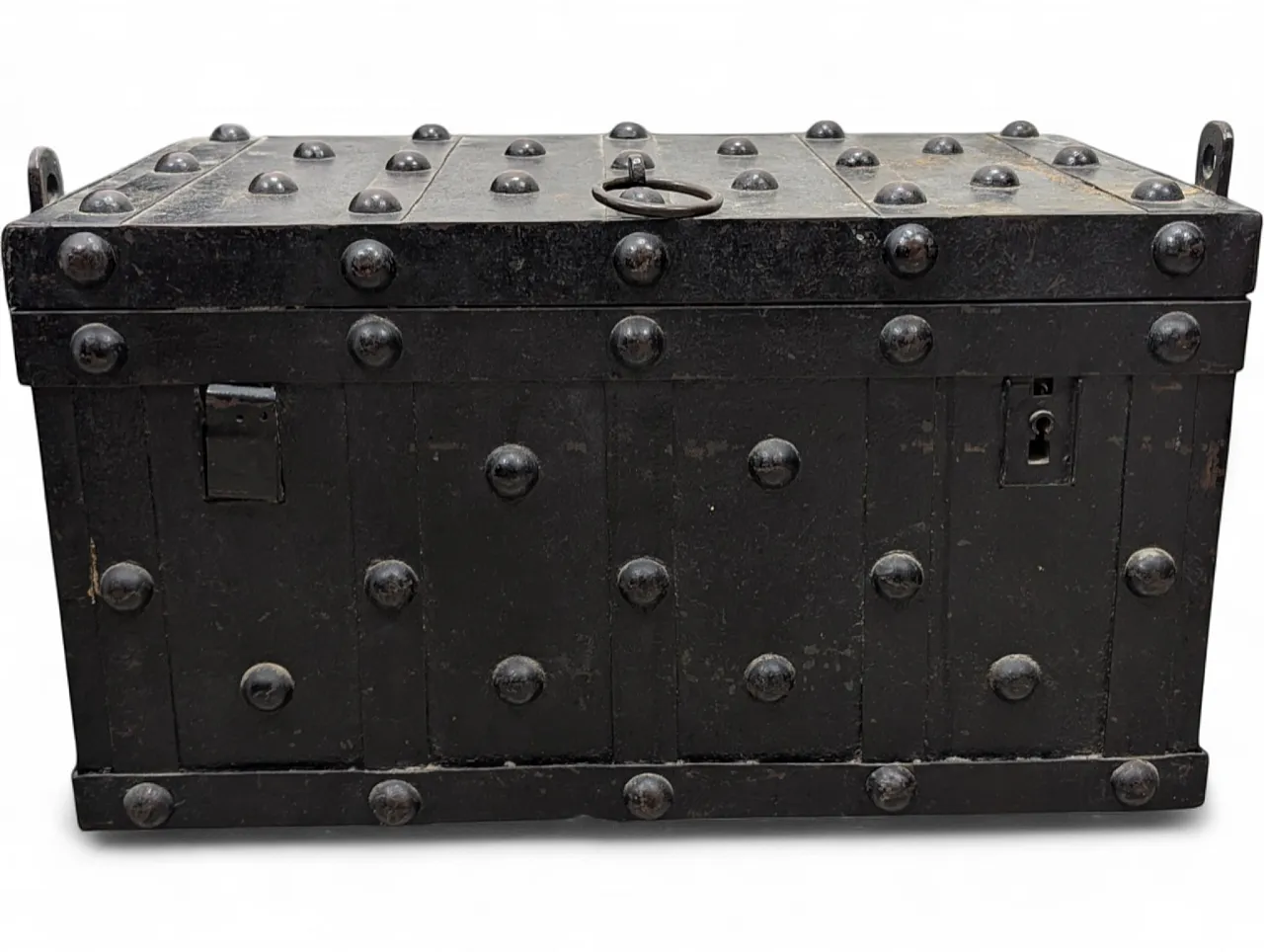 Iron armored chest, early 20th century 18