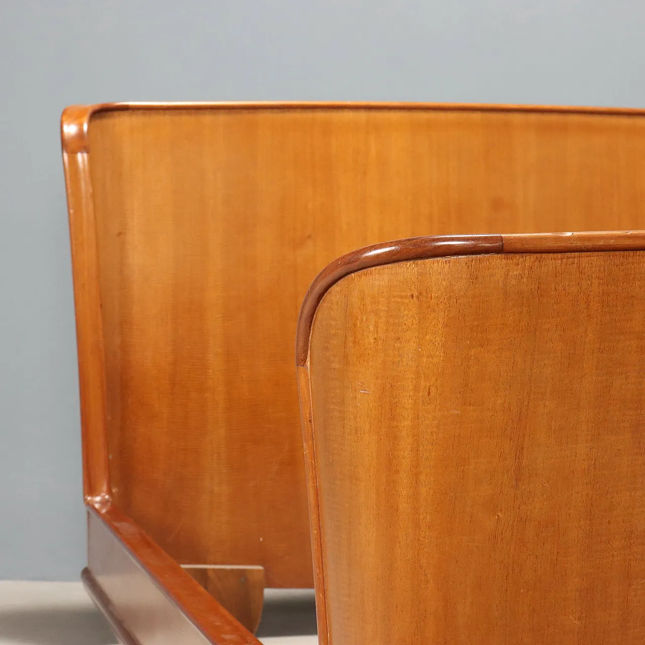 Mahogany veneer double bed, 20th century 4