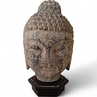 Scultura in pietra su base in legno, Thailandia, del XIX secolo