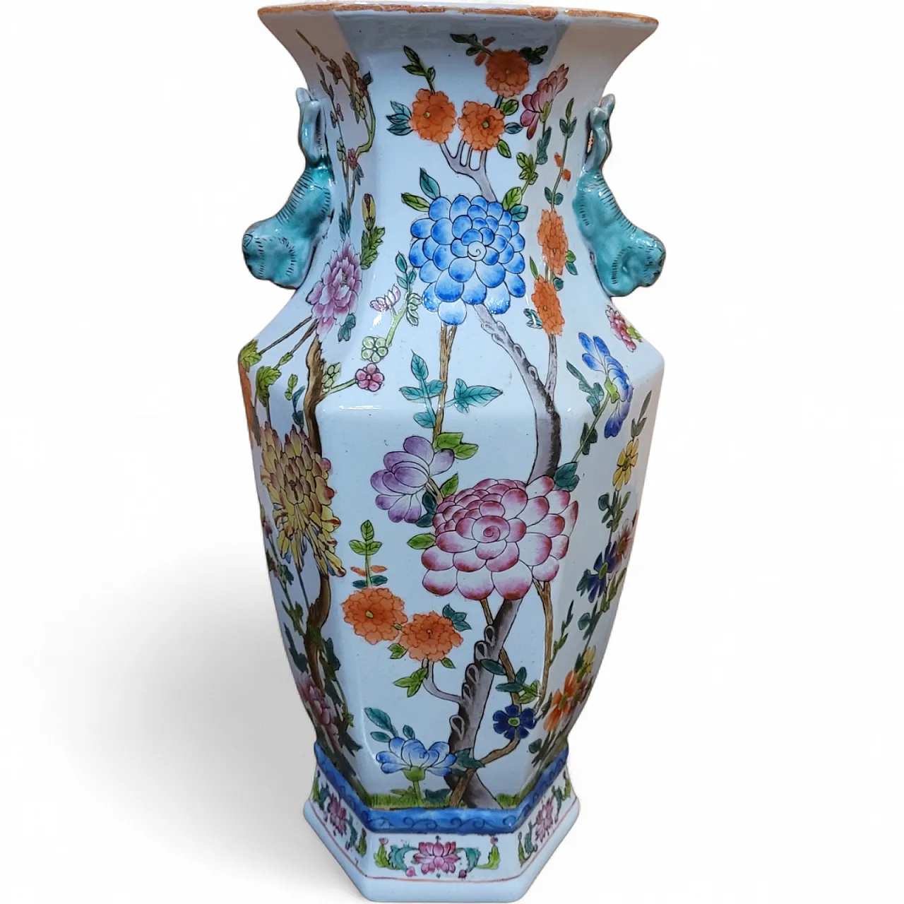 Vaso a base esagonale in porcellana, Cina, del XX secolo 8