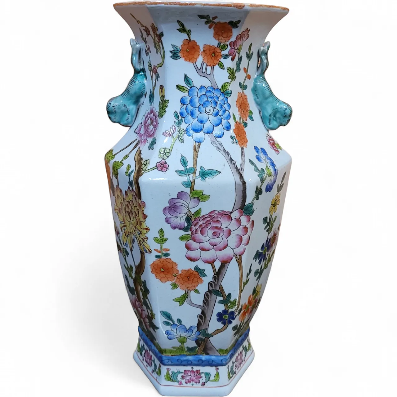 Vaso a base esagonale in porcellana, Cina, del XX secolo 9