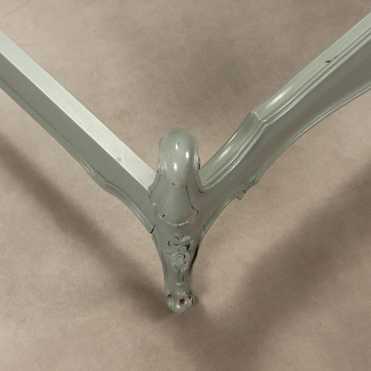 Lacquered double bed with carvings and cane inserts, 20th century 10