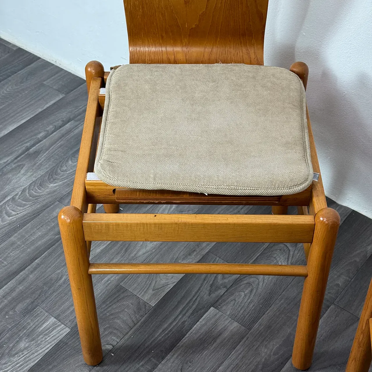 4 Scandinavian Mid-Century dining chairs, 1970s 13