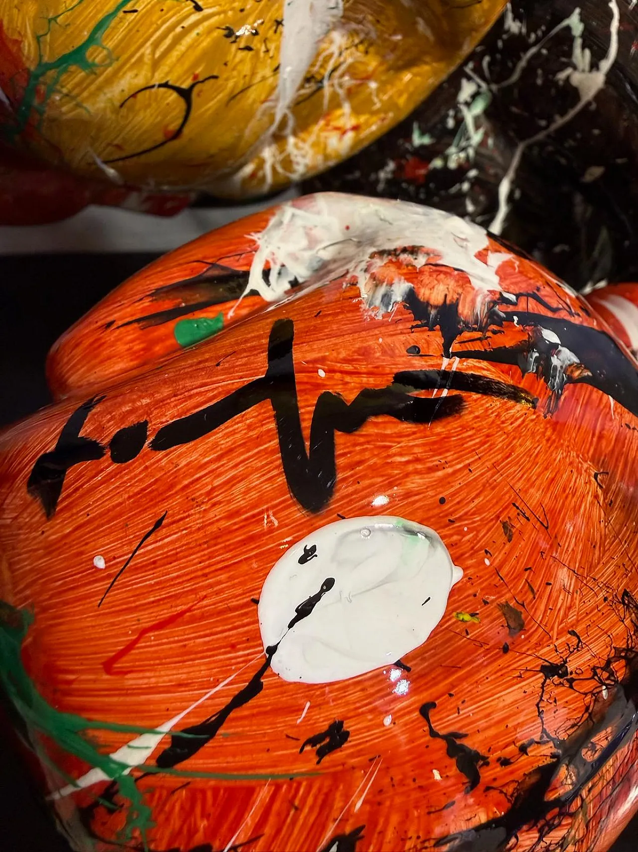 Topolino Boxe di Silvio Formichetti in resina, anni 2000 9