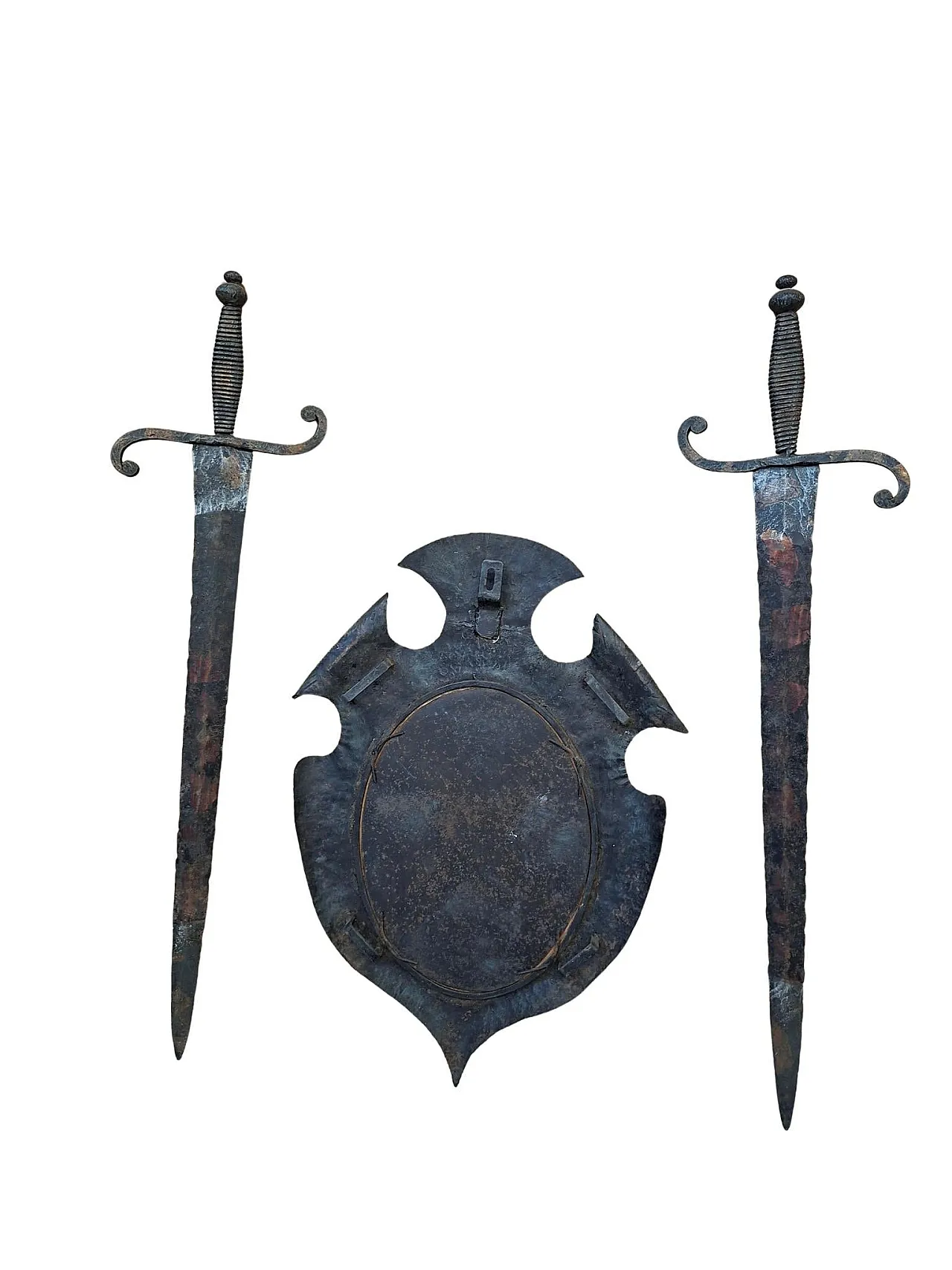 Specchio araldico in ferro battuto, anni '70 9