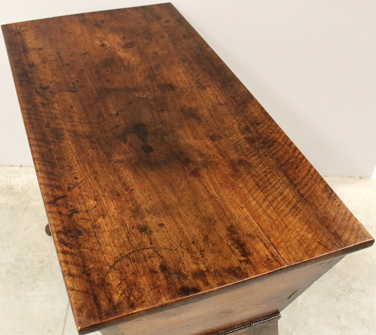 Louis XV sideboard walnut and cherry, 18th century 6