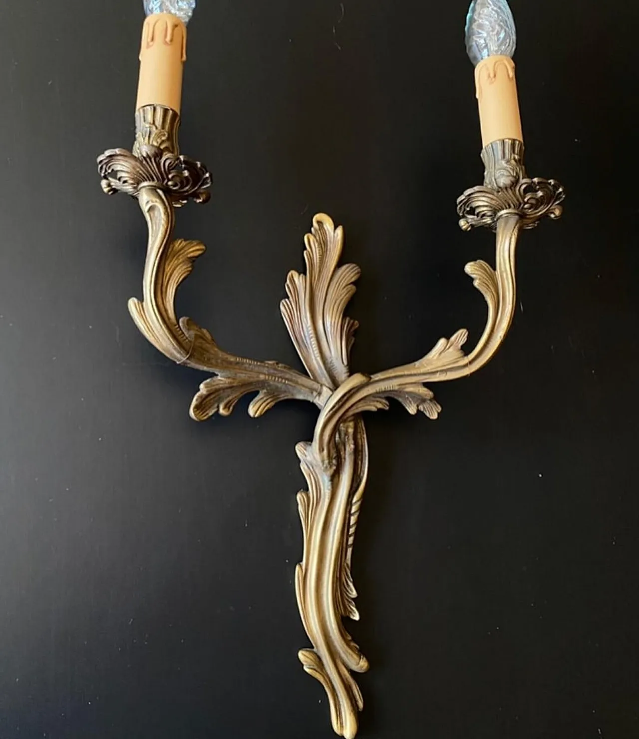 Pair of bronze wall lights, 1950s 6