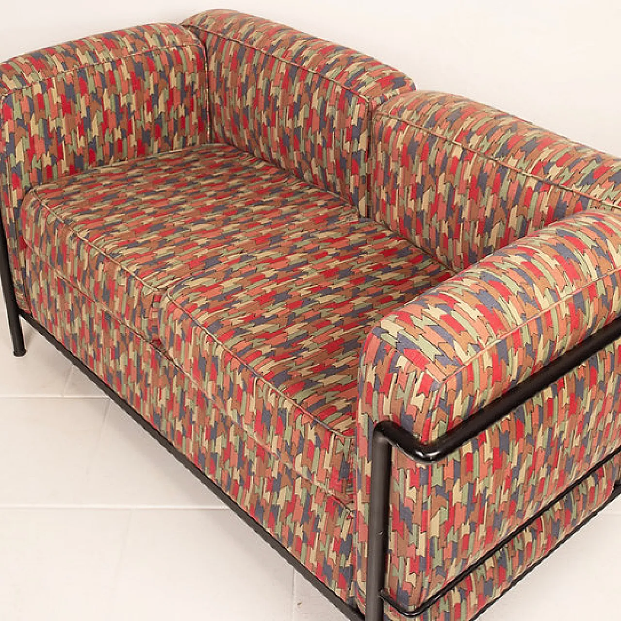 Divano LC2 di Le Corbusier, Jeanneret e Perriand per Cassina, anni '20 9