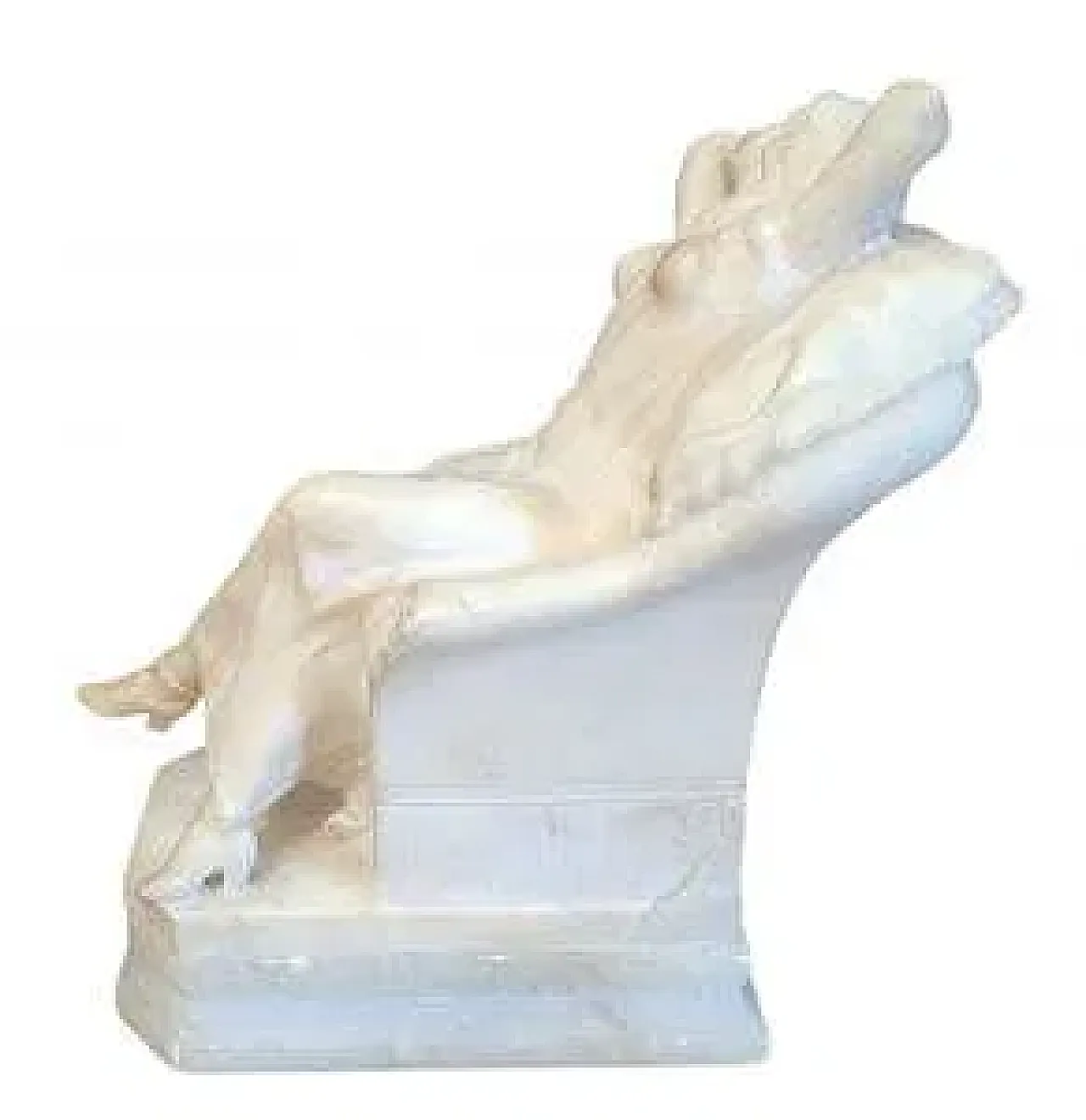 Female figure on armchair by G. Gambogi in alabaster, 19th century 4