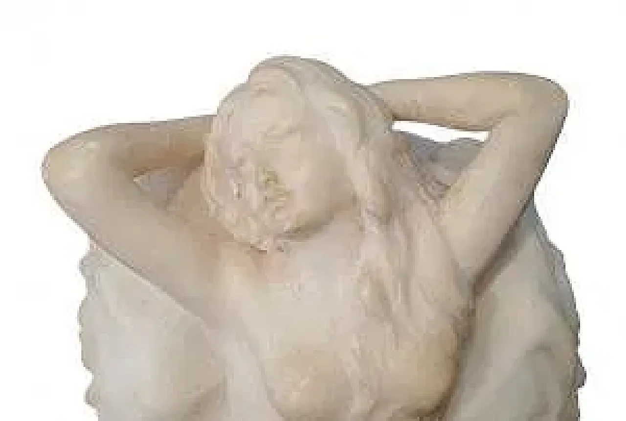 Female figure on armchair by G. Gambogi in alabaster, 19th century 5