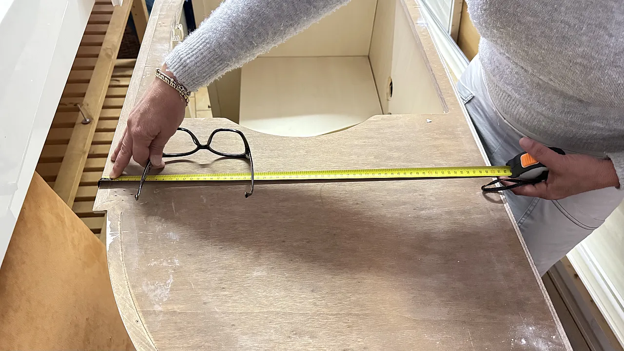 Bathroom cabinet with sink, 20th century 21