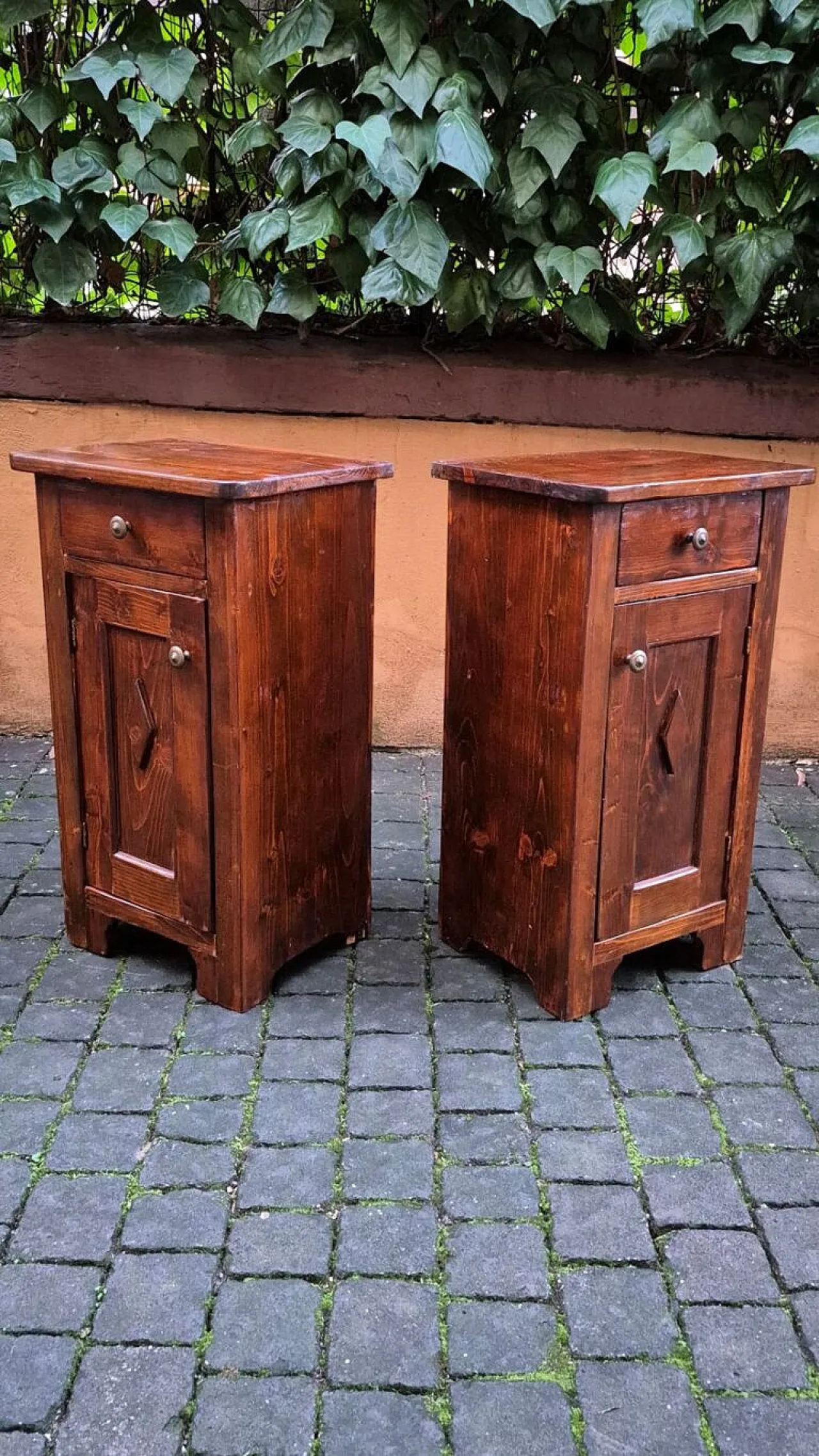 Pair of bedside tables with diamond, 19th century 3