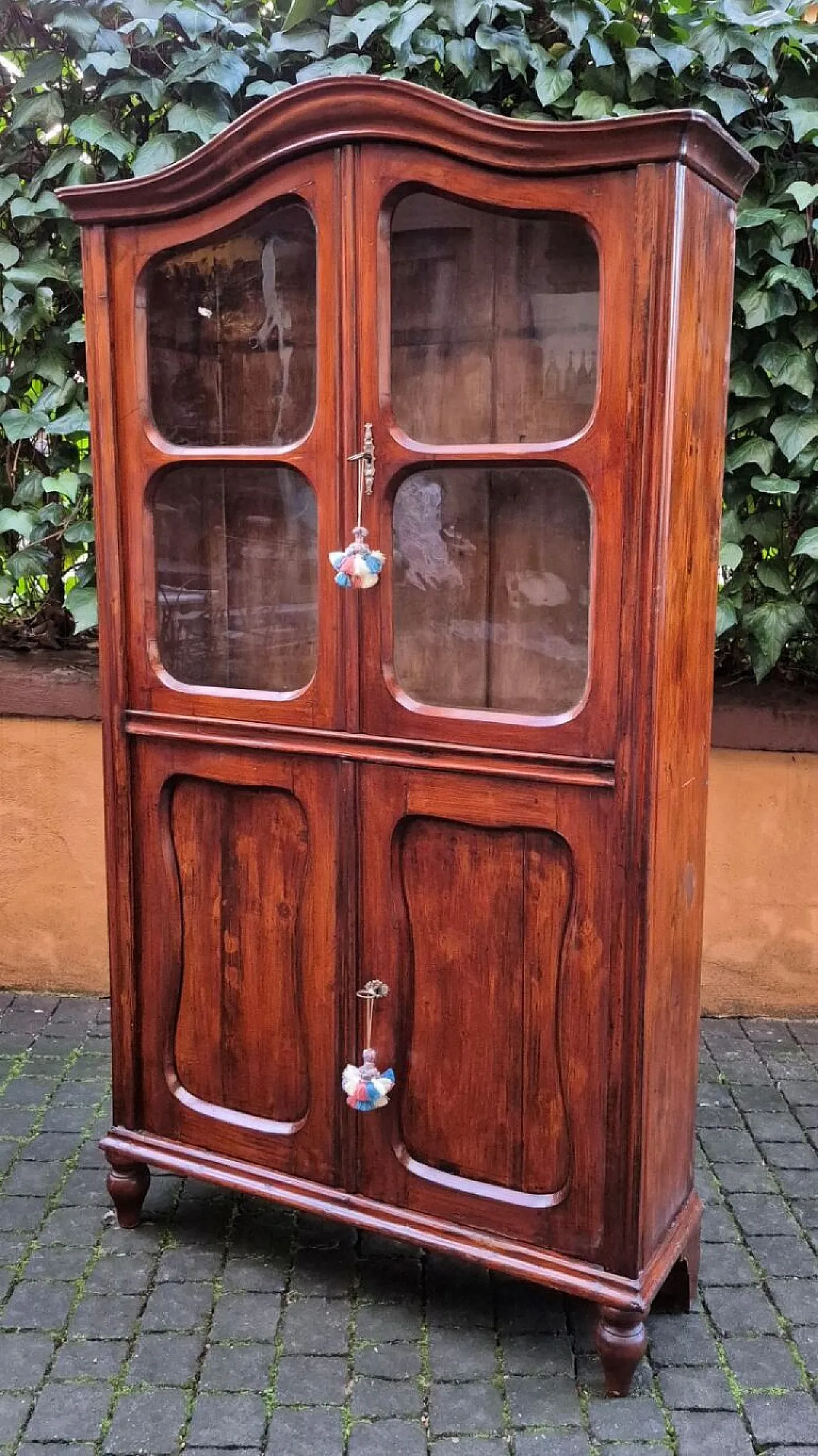 Four-door wooden pantry display case, 19th century 4