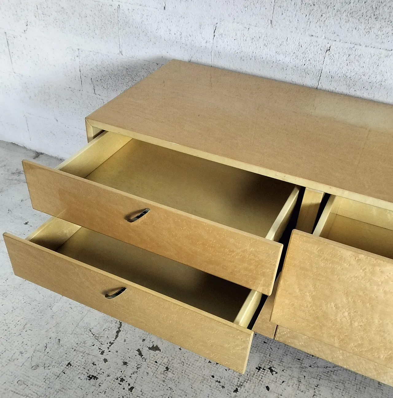 Italian chest of drawers by Giovanni Offredi for Saporiti 1980s 8