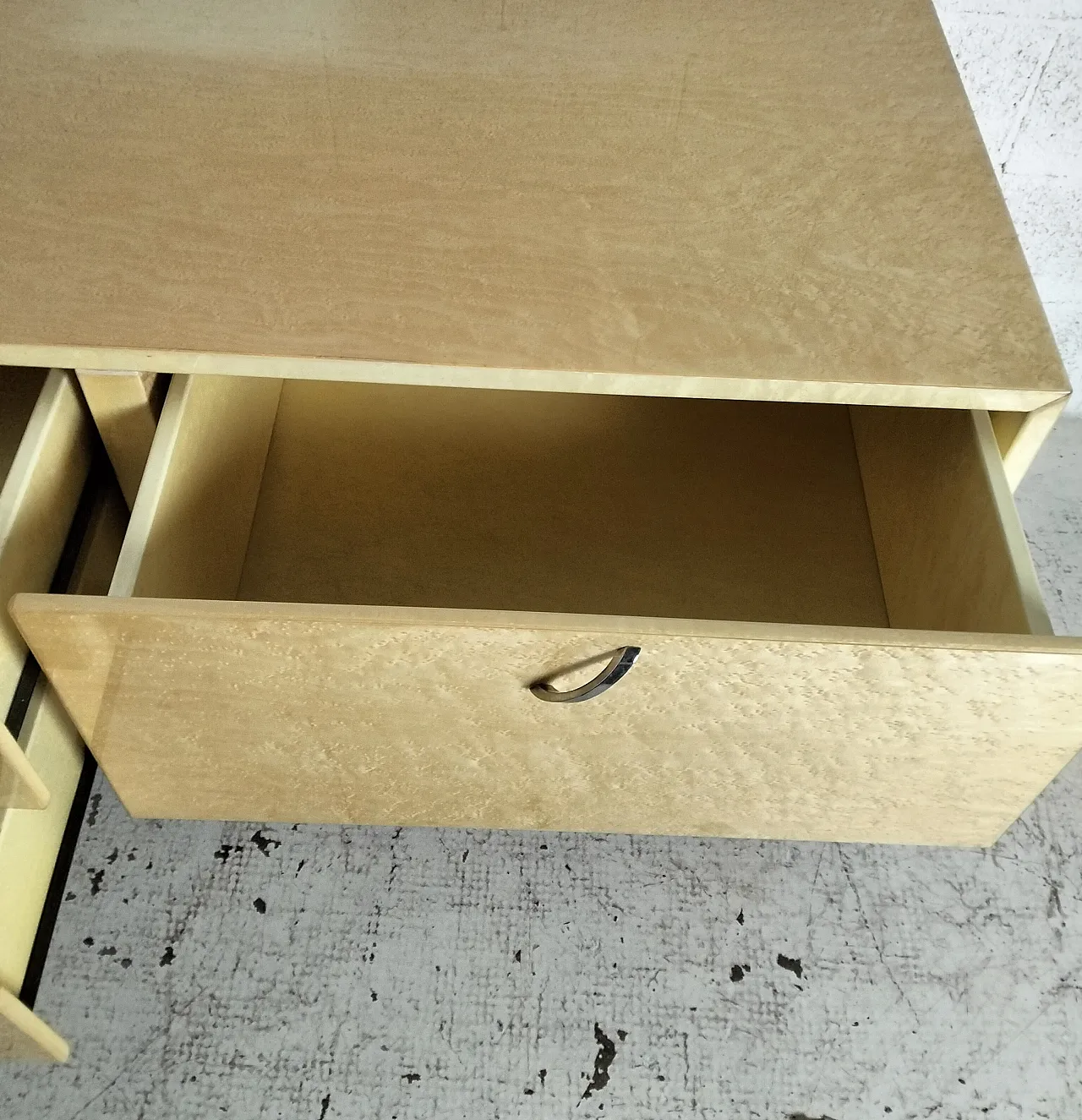 Italian chest of drawers by Giovanni Offredi for Saporiti 1980s 10