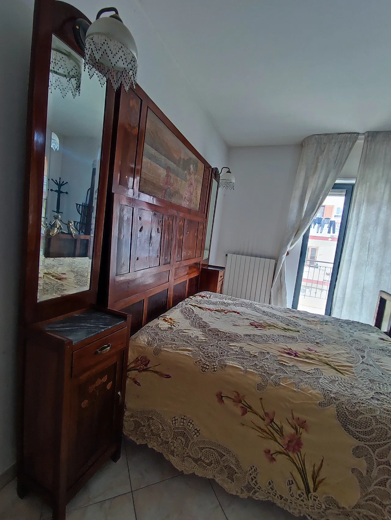 Camera da Letto Liberty in noce con intarsi, primi ’900 3