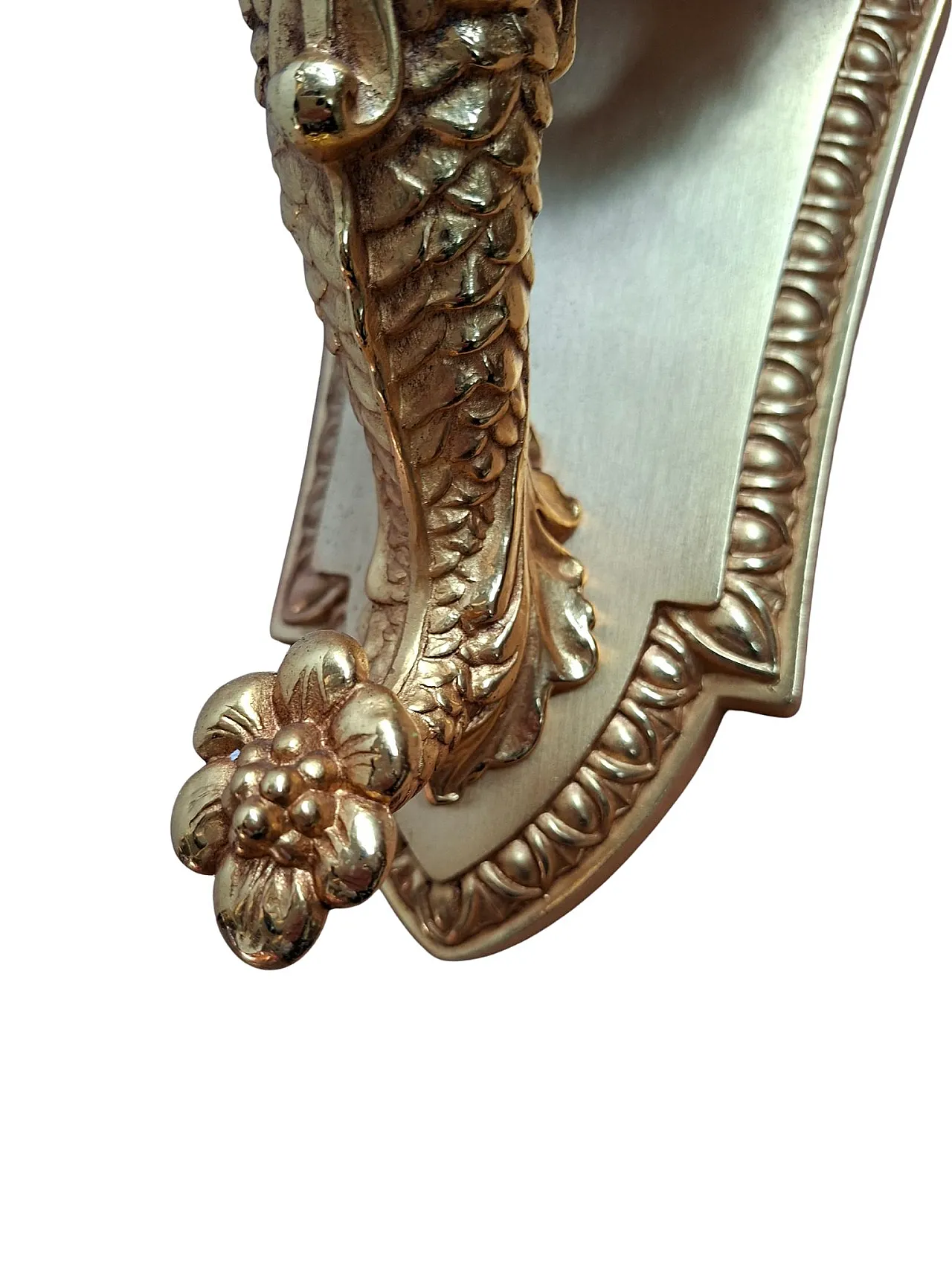 8 Wall lamps in golded brass and porcelain, 1990s 10