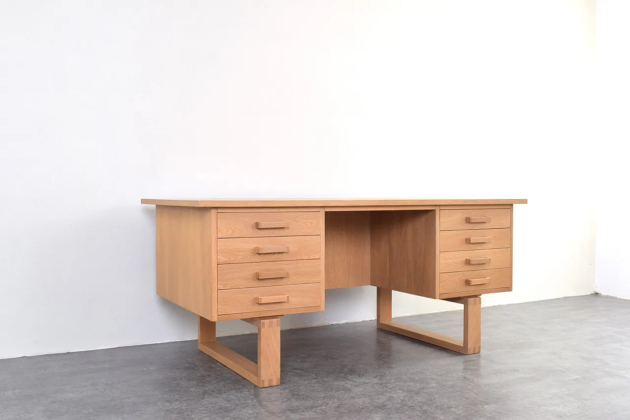 Scrivania autoportante Mid-Century in quercia di Torben Valeur & Henning Jensen fo 10