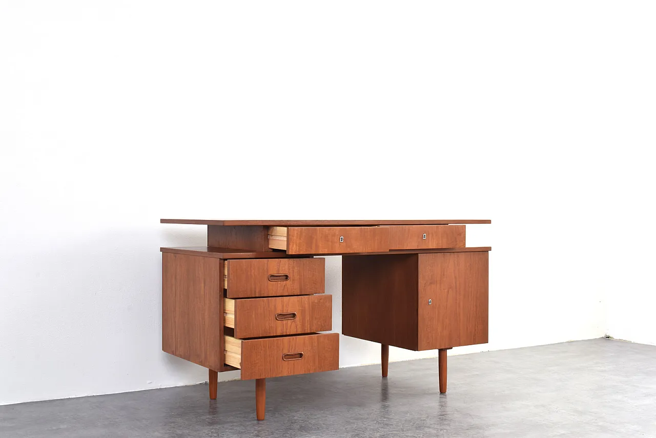 Scrivania Mid-Century in teak, anni '60 12