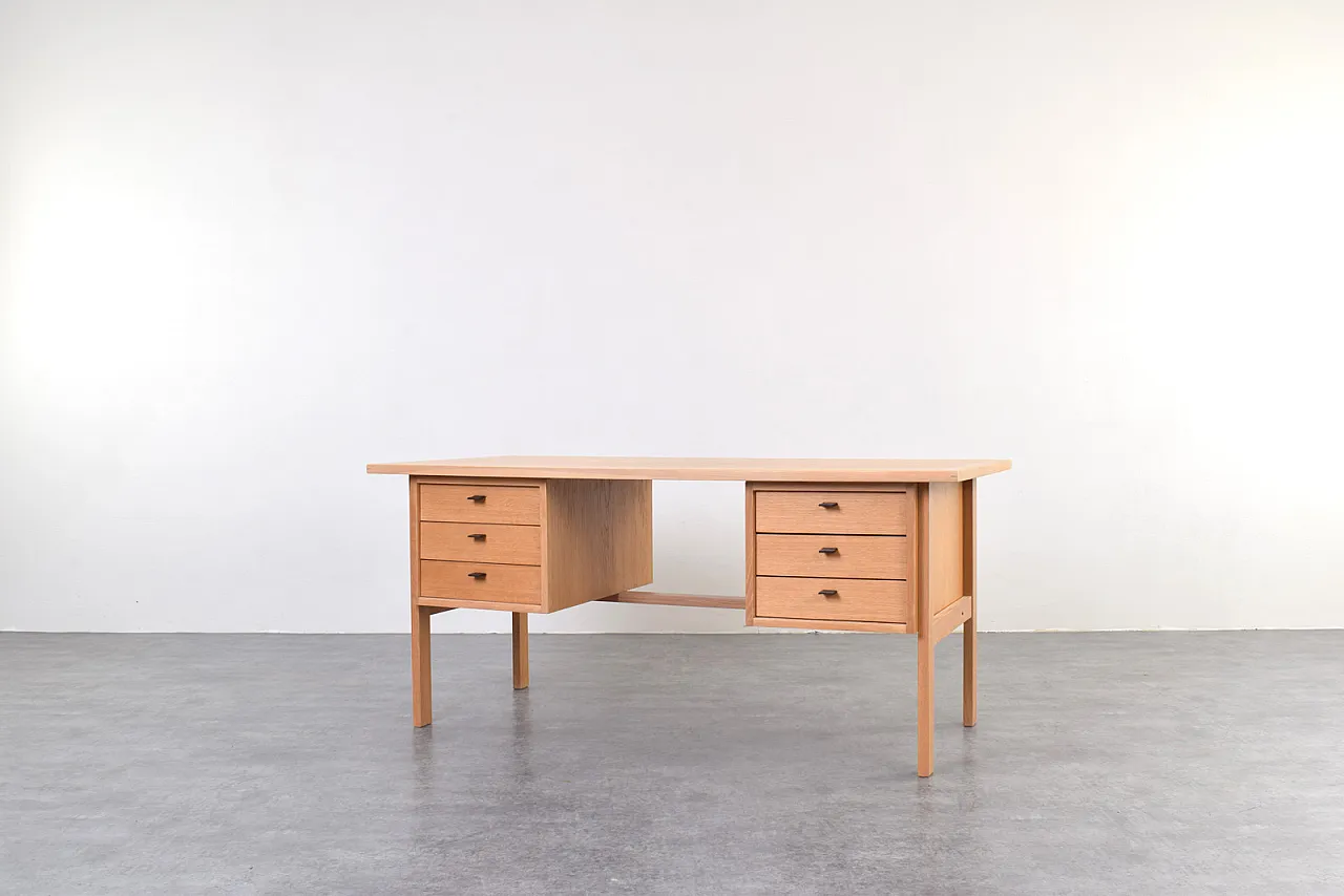 Scrivania in quercia di Svend Åge Madsen per Sigurd Hansen, anni '60 3
