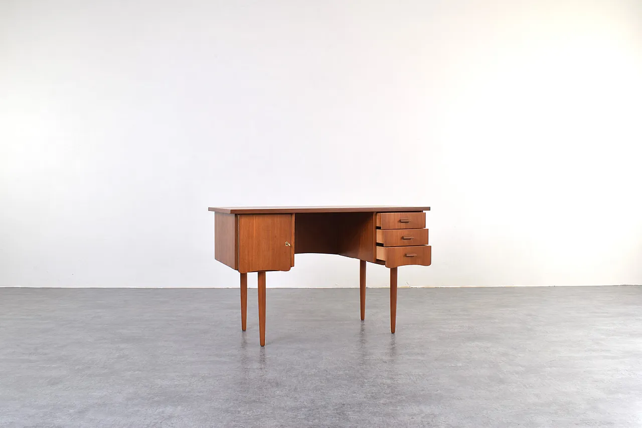 Scrivania Mid-Century in teak, Danimarca, anni '60 5