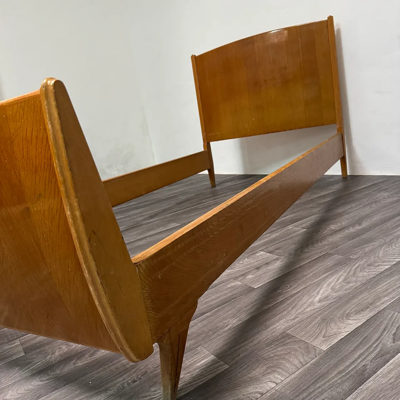 Letto singolo con comodino Mid-Century di Gio Ponti, anni '40 15