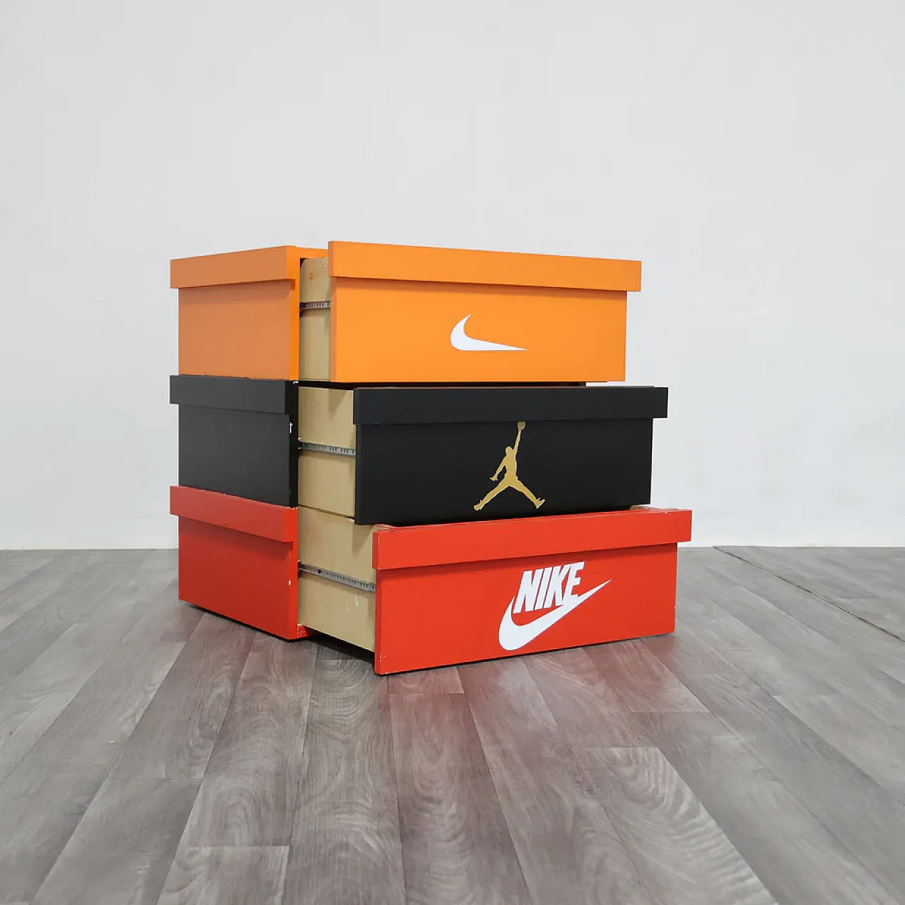 Scarpiera Sneakers a forma di scatole, anni 2000 2