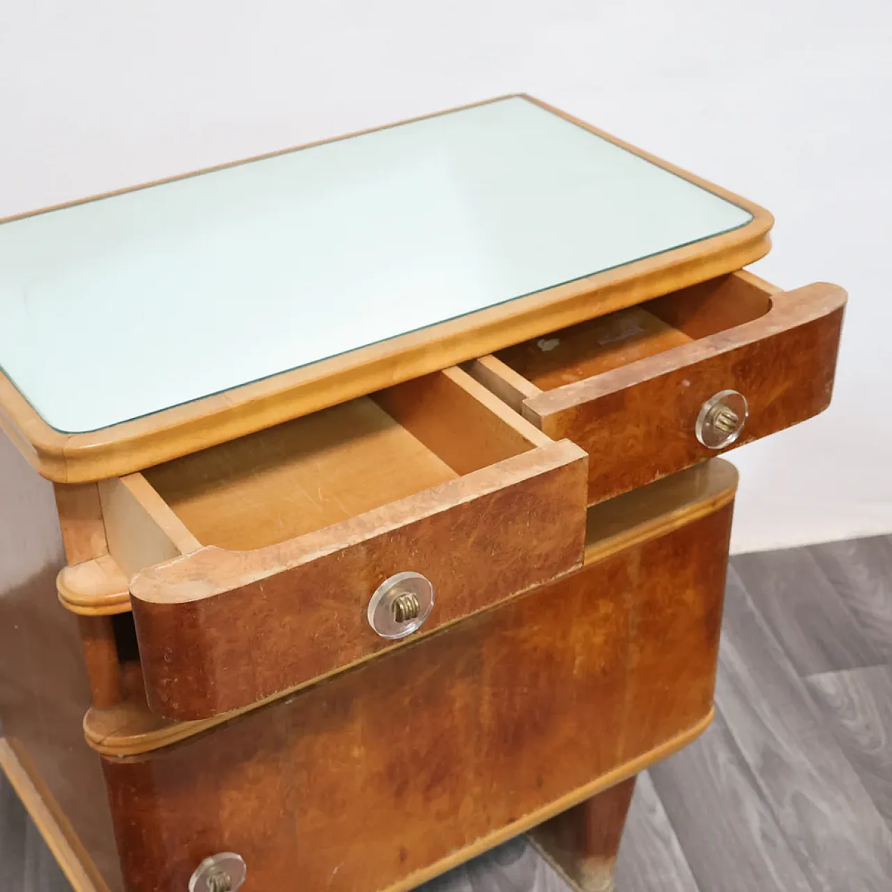 Coppia di comodini Art Decò in legno, anni '40 7