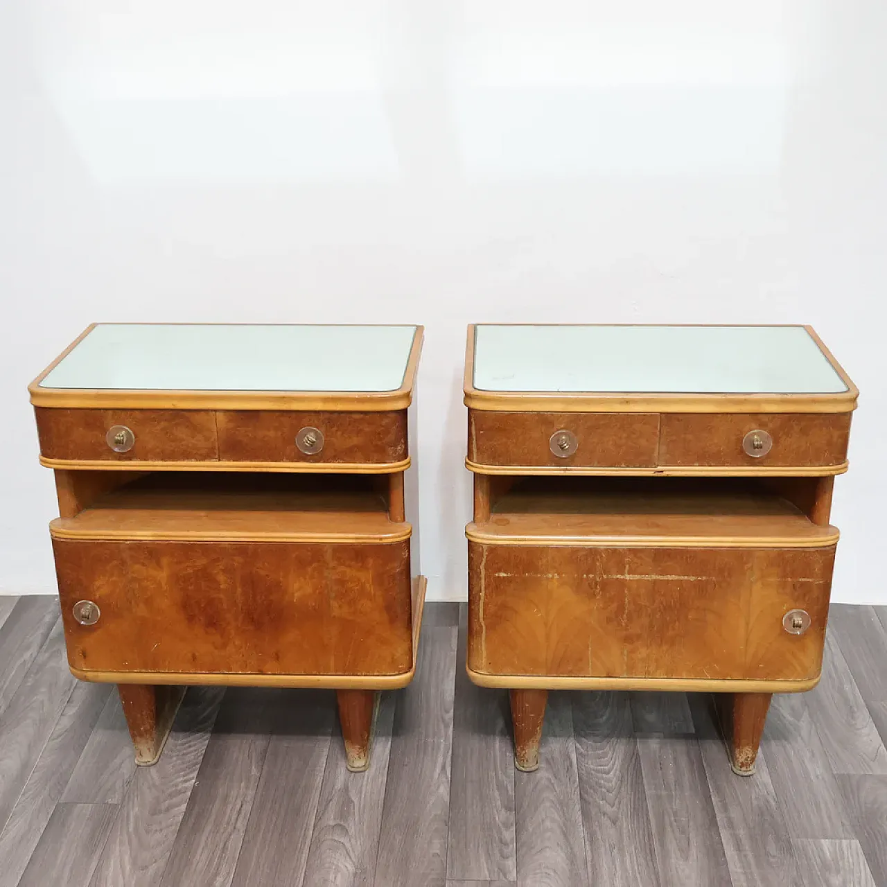 Coppia di comodini Art Decò in legno, anni '40 10