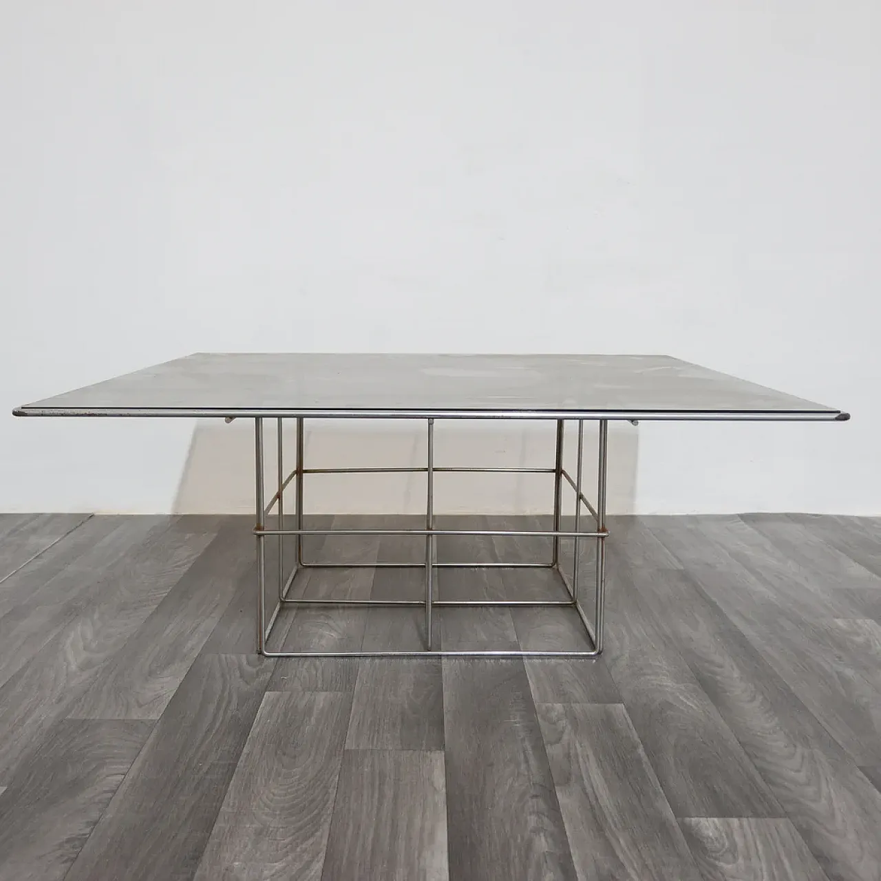 Chrome steel coffee table and glass top, 1970s 7