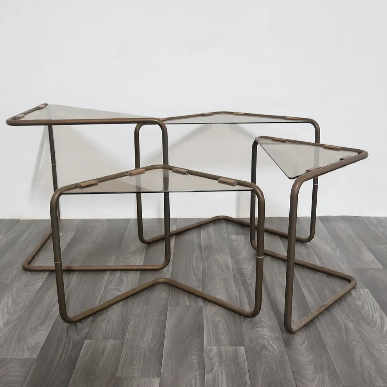 4 Metal and glass modular coffee tables, 1970s 1