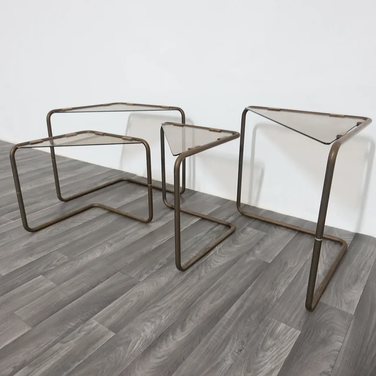 4 Metal and glass modular coffee tables, 1970s 4
