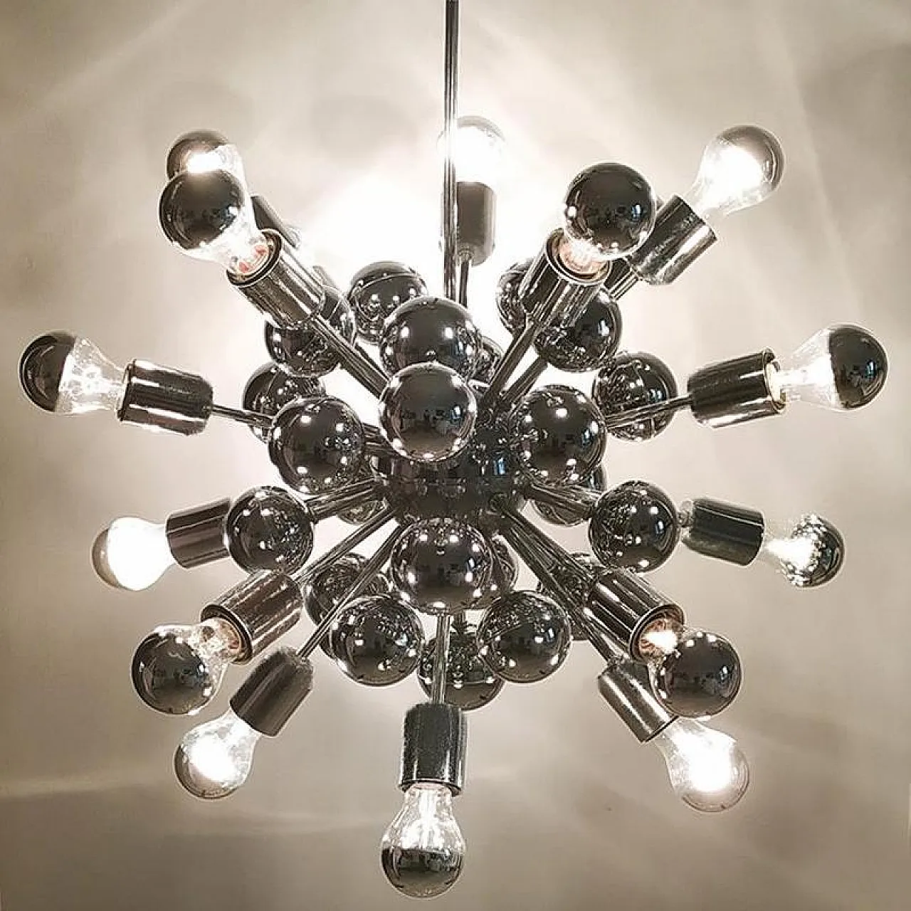 Chandelier Sputnik by Goffredo Reggiani in chrome, 1970s 7