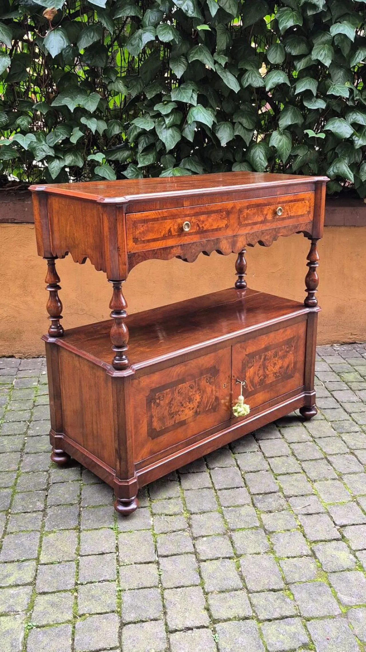 Credenza romagnola in noce lastronata e filettata, ‘800 2