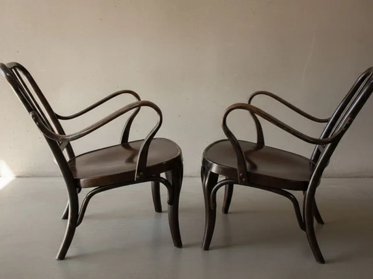 Coppia di poltrone n. 752 di Josef Frank per Thonet, anni '30 2