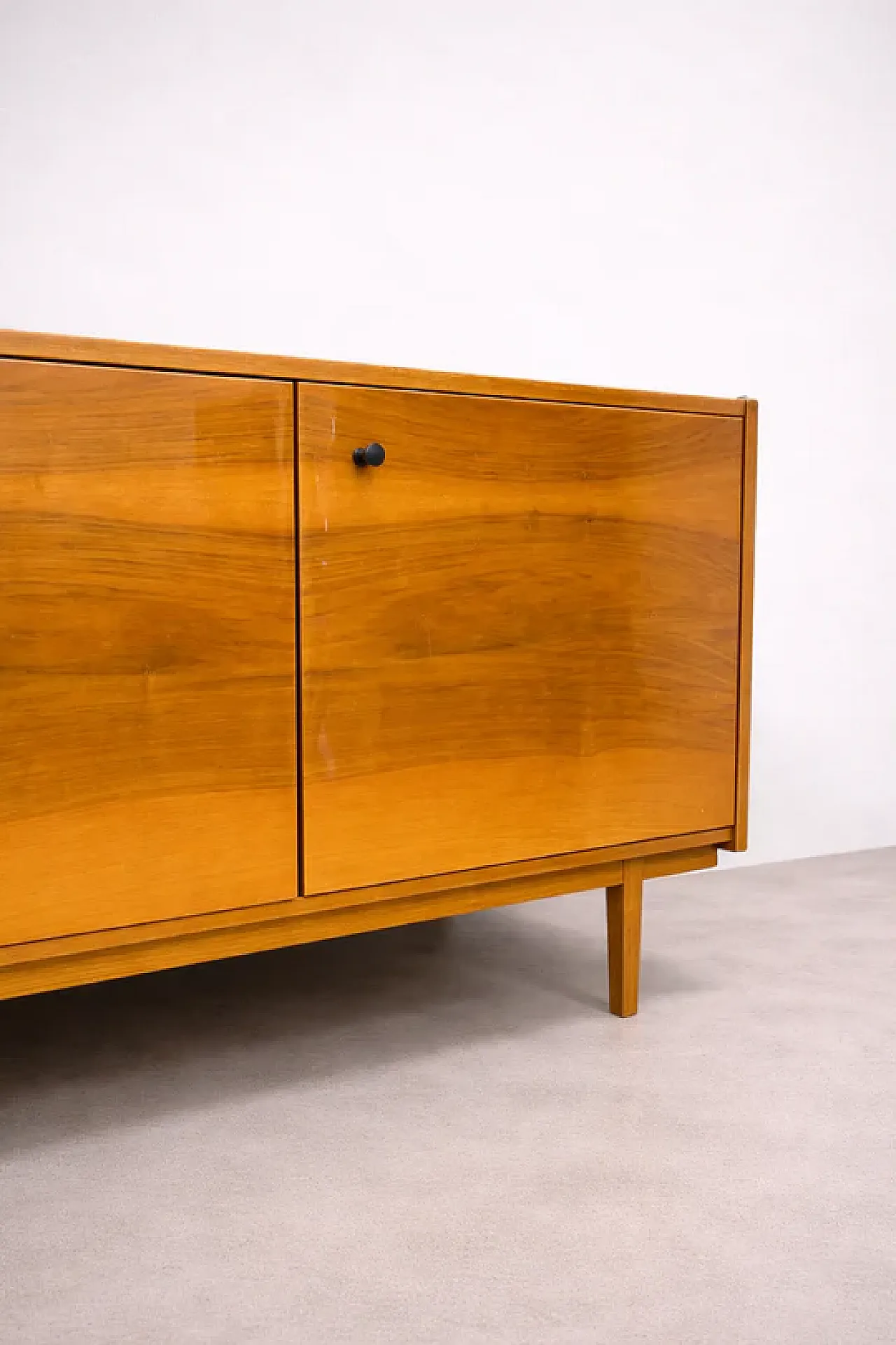 Credenza moderna in impiallacciatura di legno caldo, fine '900 4