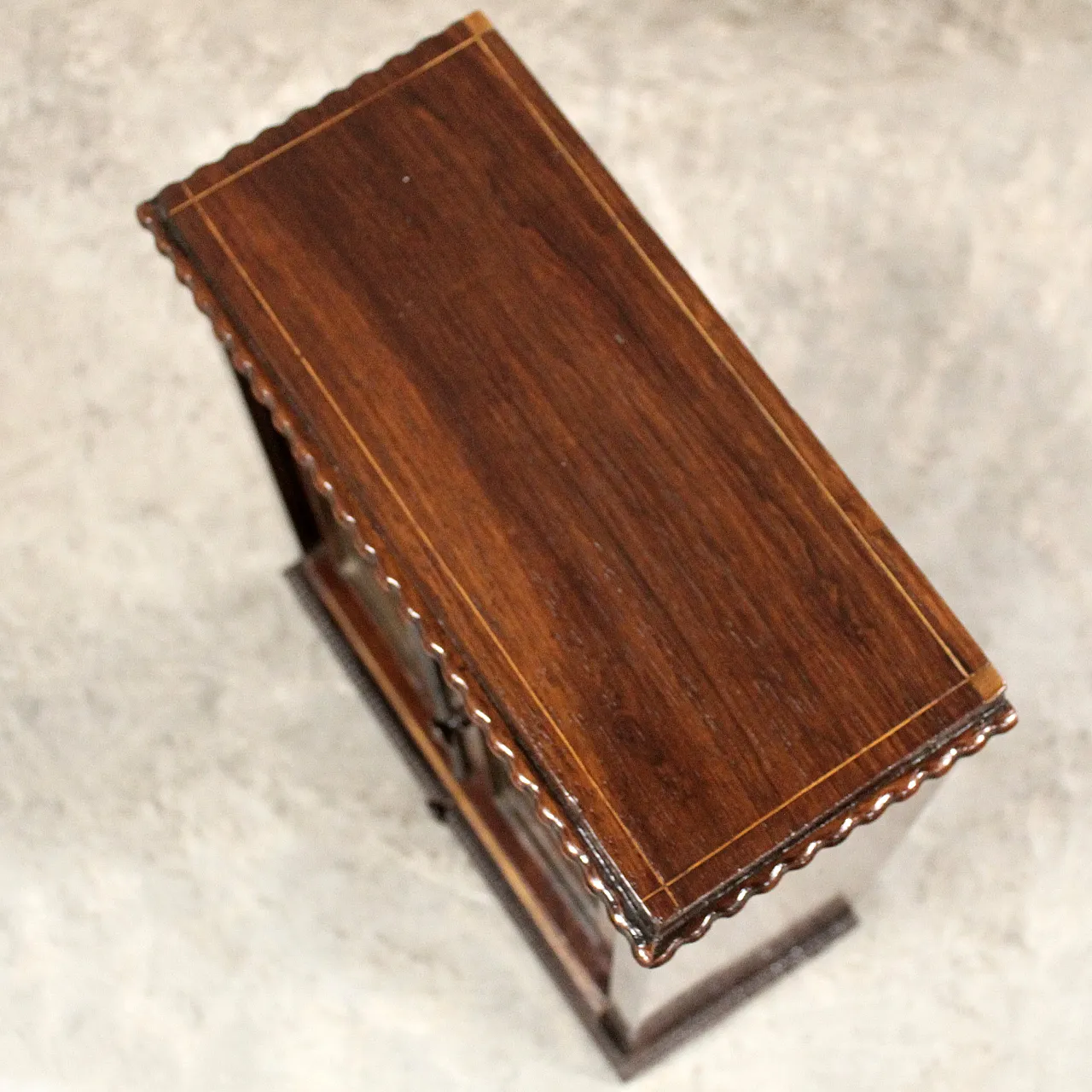 Miniature model of Italian rosewood display cabinet,  19th century 9