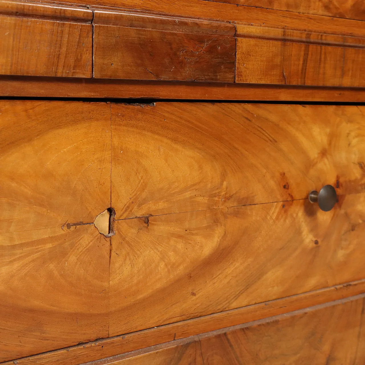 Walnut and glass bookcase, mid-19th century 9