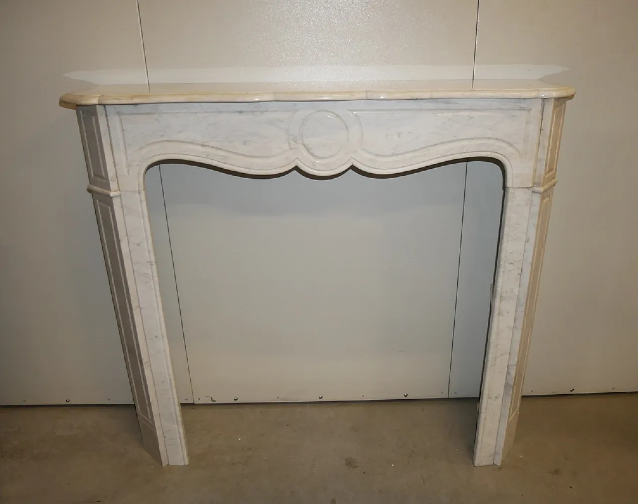Fireplace in white marble, early 20th century 1