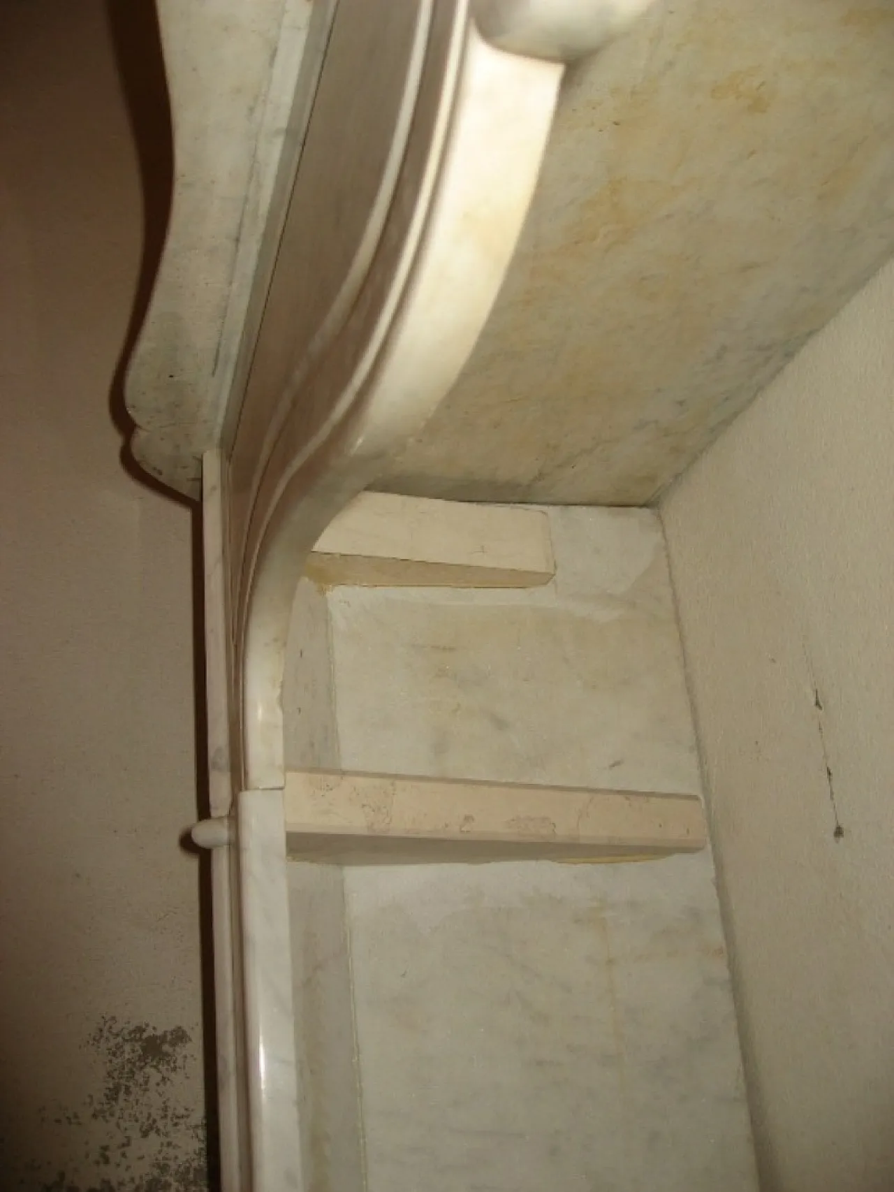 Fireplace in white marble, early 20th century 7