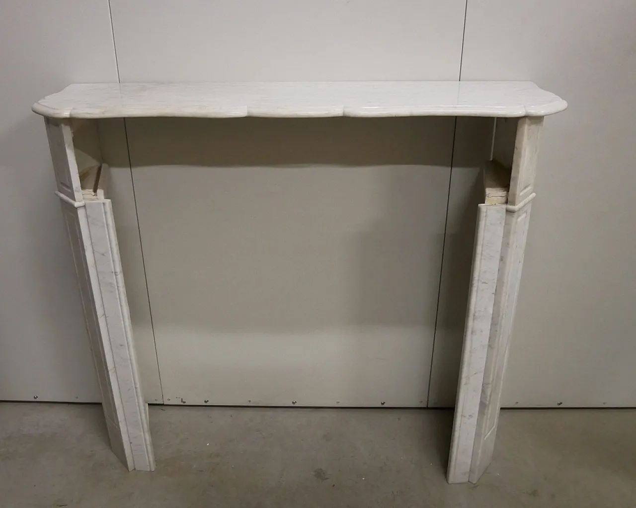 Fireplace in white marble, early 20th century 12