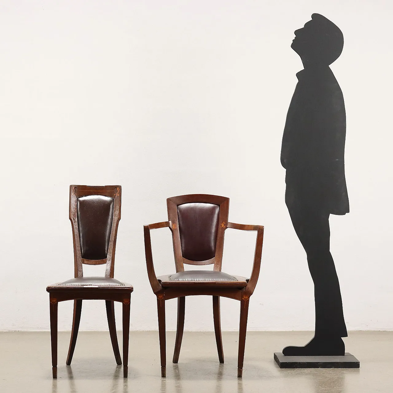 6 sedie e 2 poltroncine in stile Liberty in mogano, '900 2