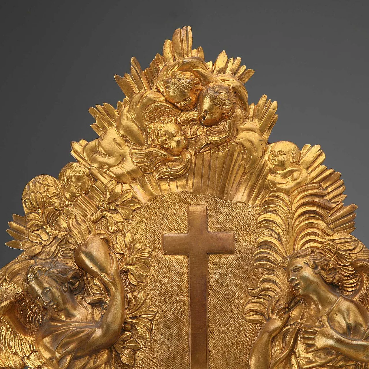 Gilded bronze holy water stoup, chiseled and engraved, 20th century 5