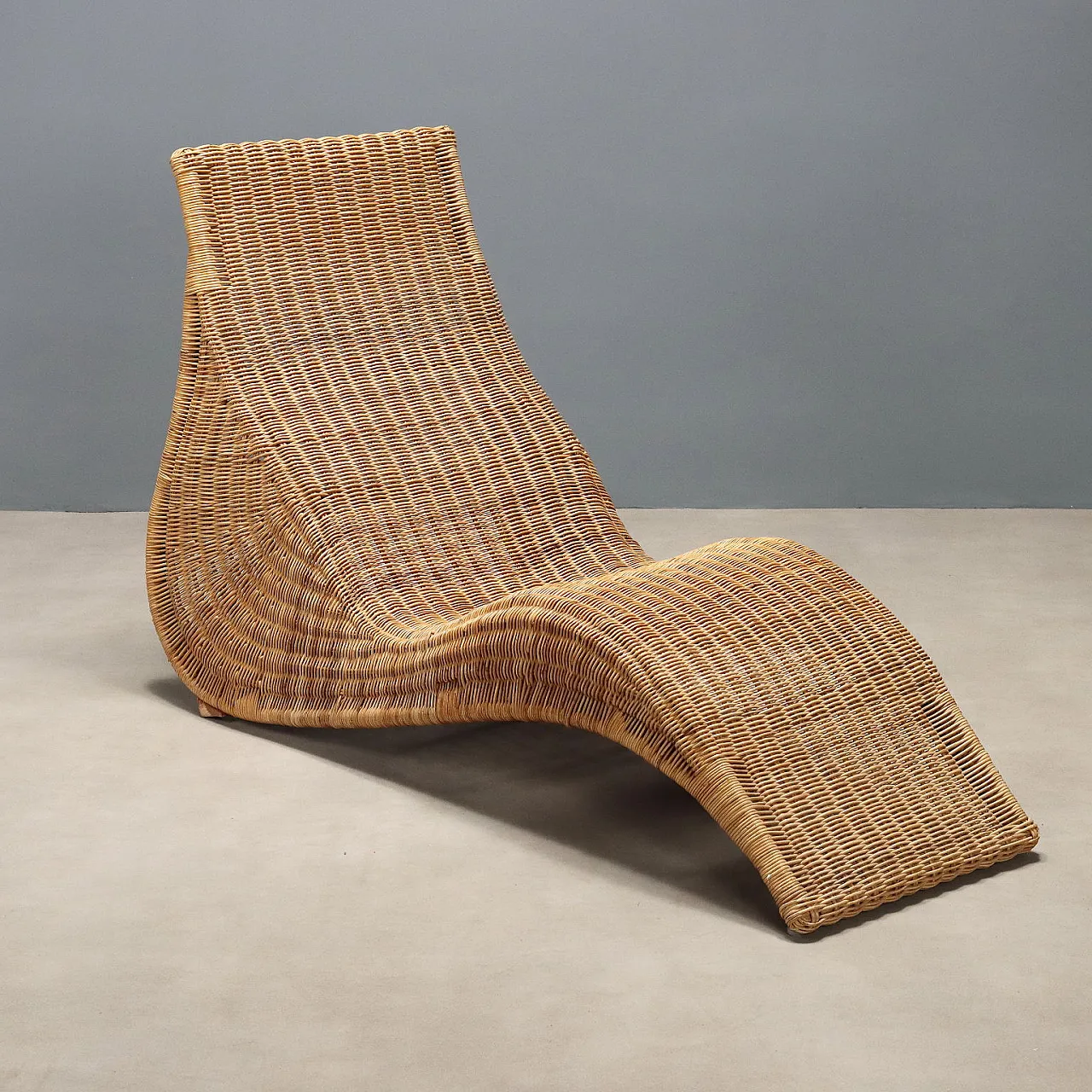 Chaise longue in bamboo and woven wicker, 20th century 1
