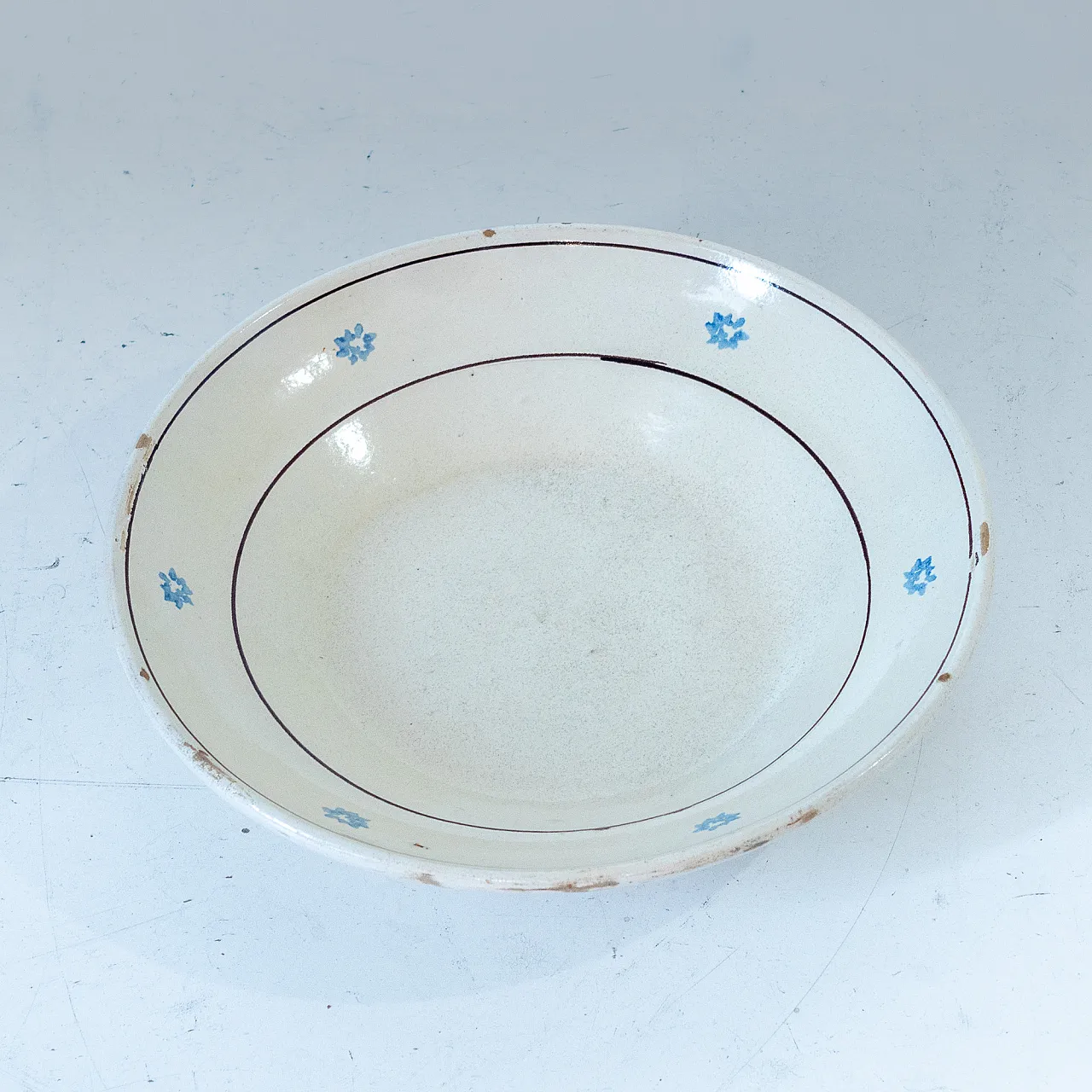 3 ceramic plates, 1900 3