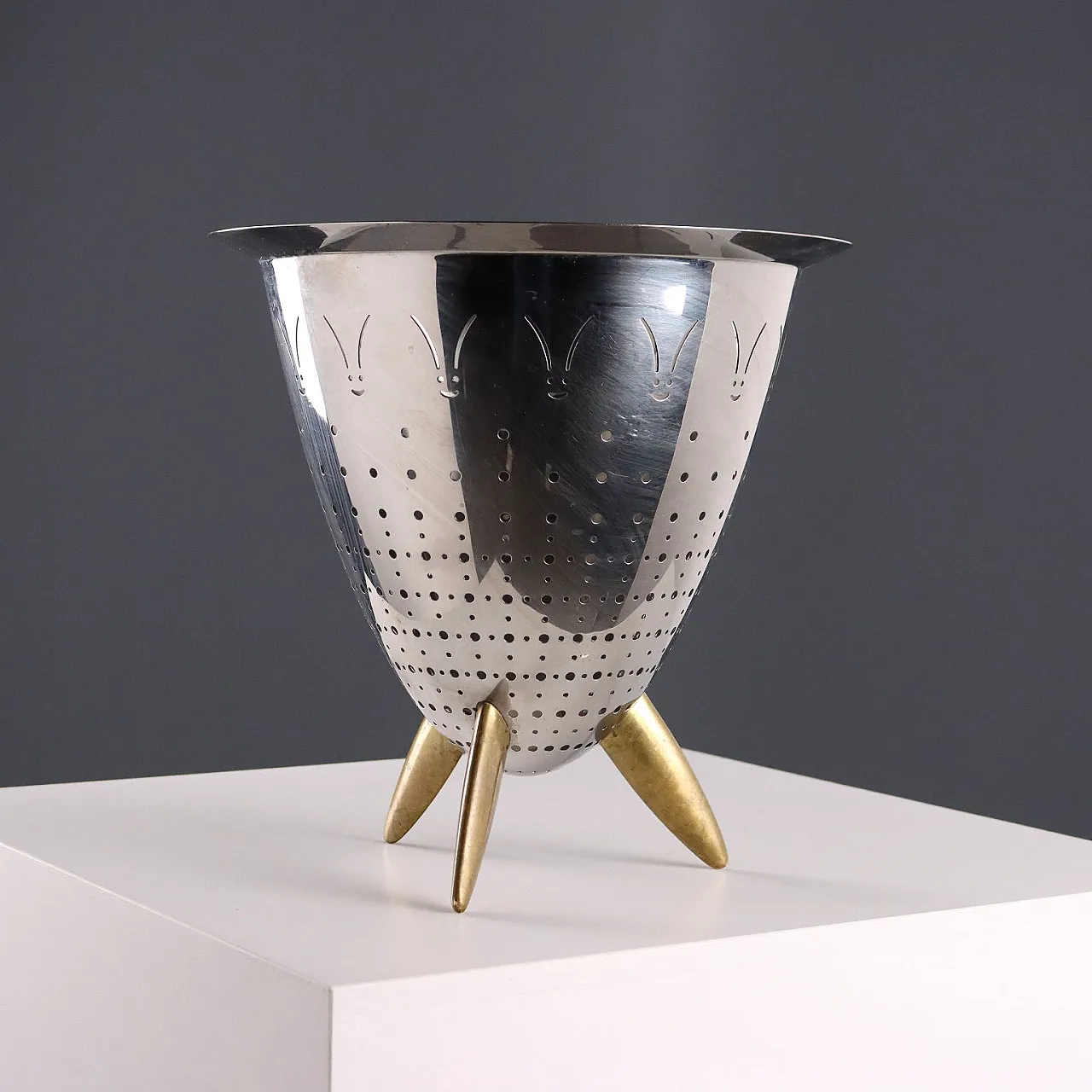 Scolatoio Max le Chinois Philippe Starck per Alessi, '900 3