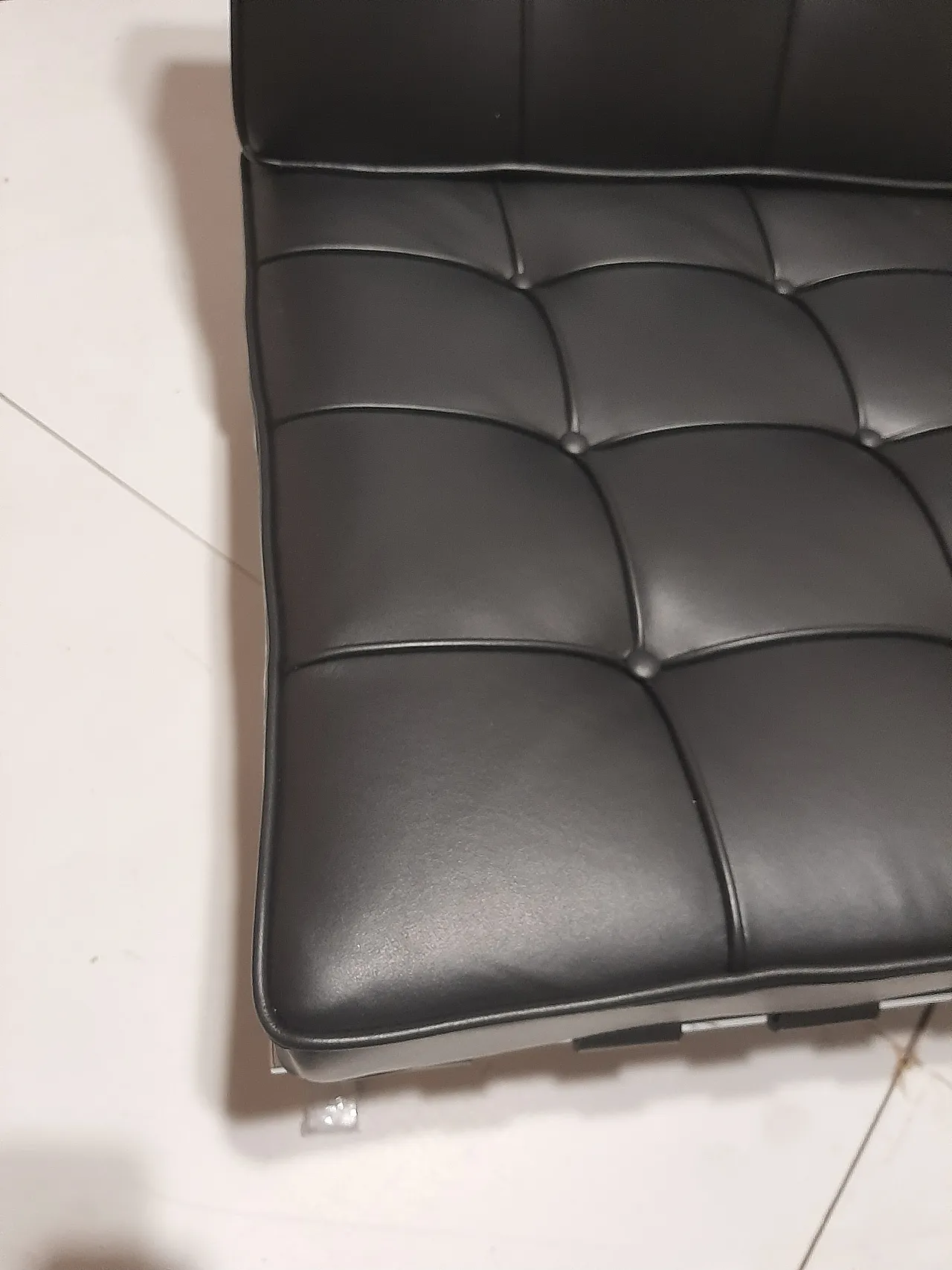 Barcellona Relax armchair by Knoll in black Venezia leather, 2000s 30