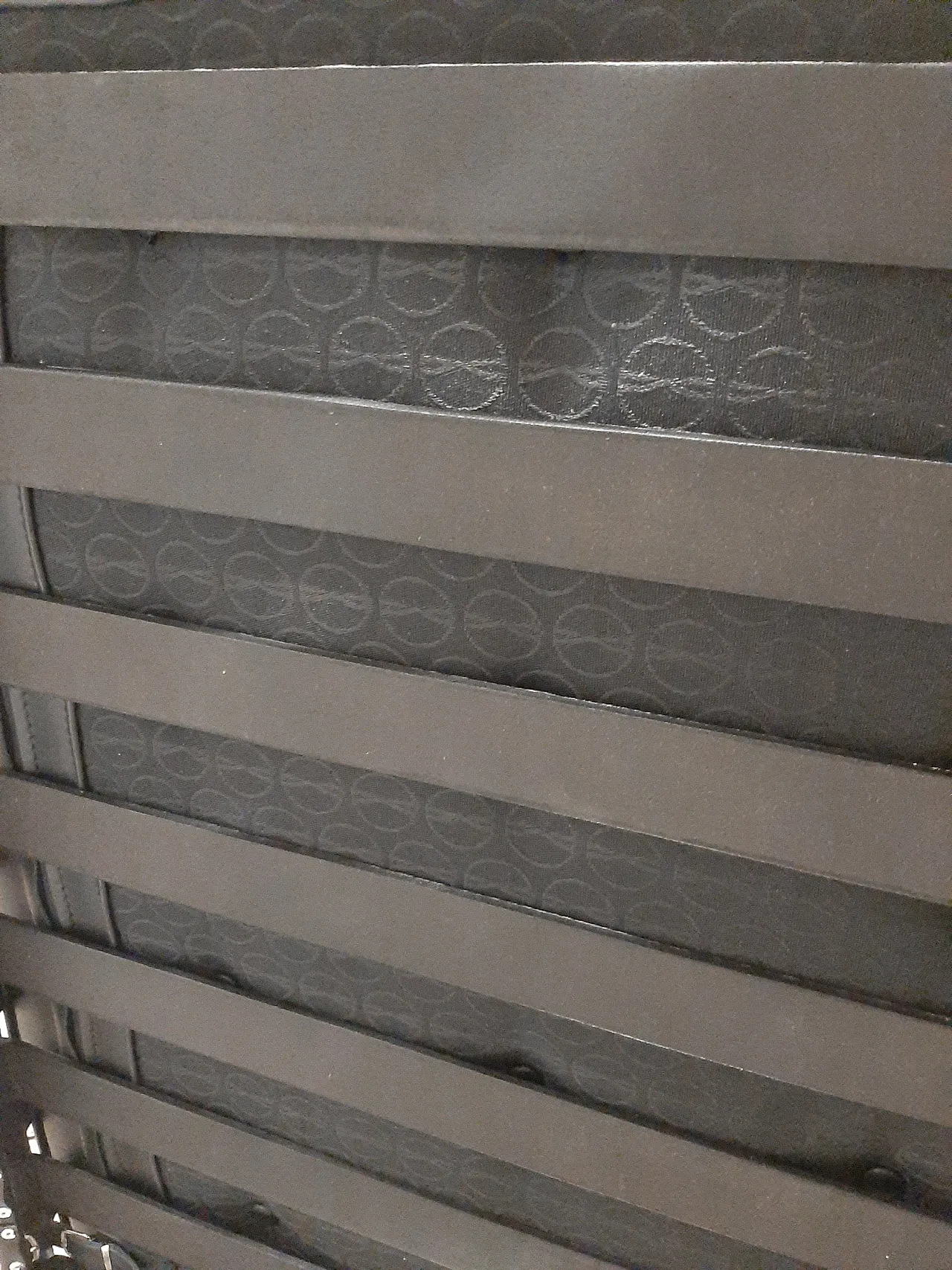 Barcellona Relax armchair by Knoll in black Venezia leather, 2000s 33