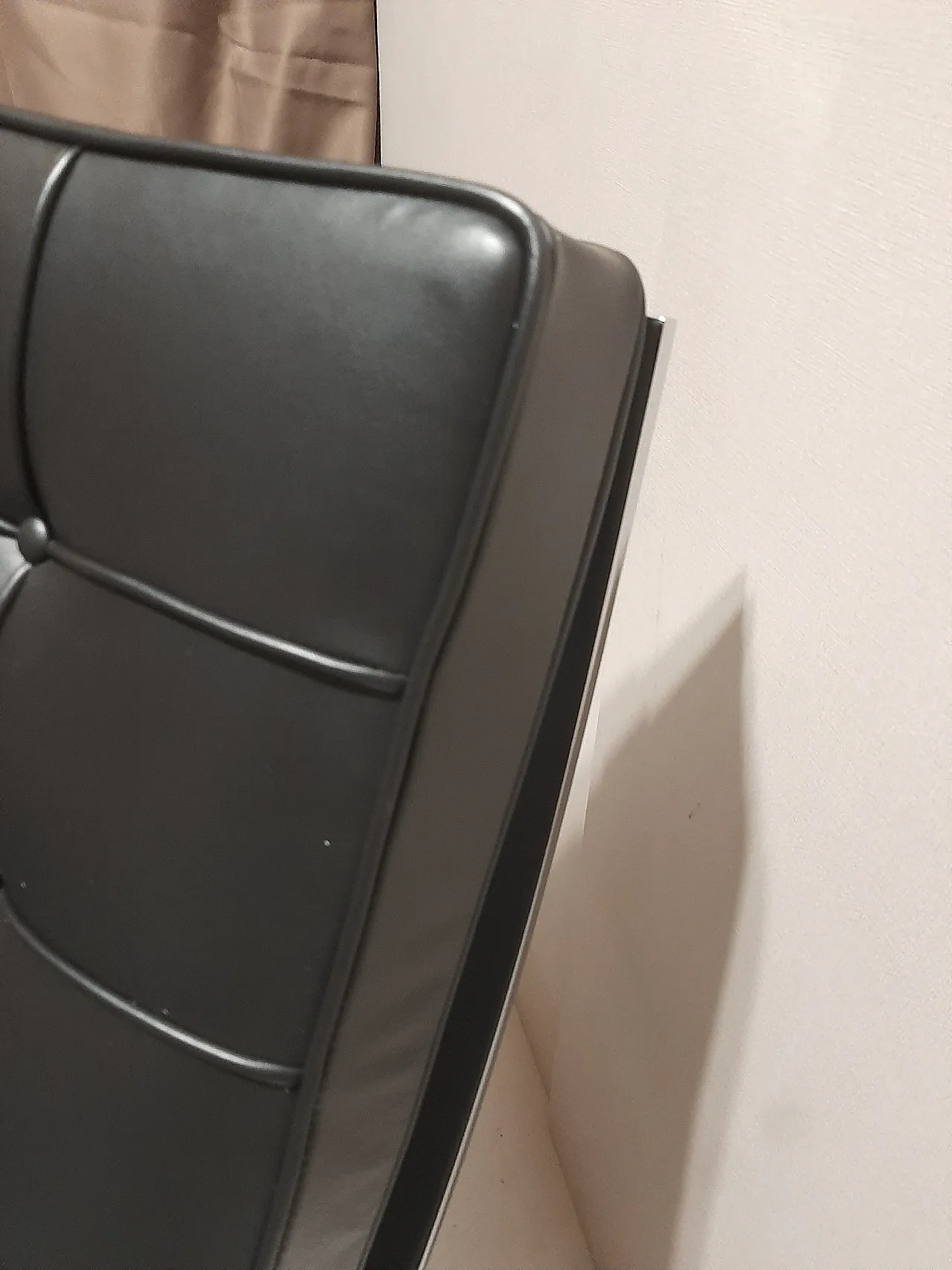 Barcellona Relax armchair by Knoll in black Venezia leather, 2000s 49